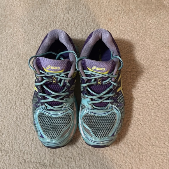 Women’s gel ASICS Nimbus 16 size 7.5 - Picture 2 of 4